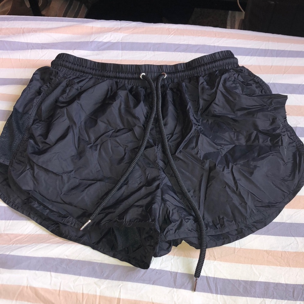 Running shorts